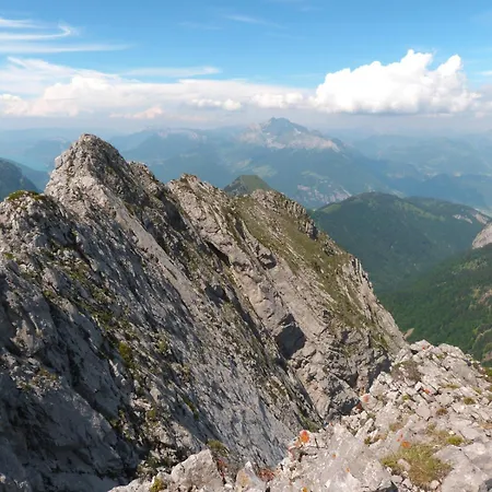 Des Sources D'arvey Vakantiehuis *