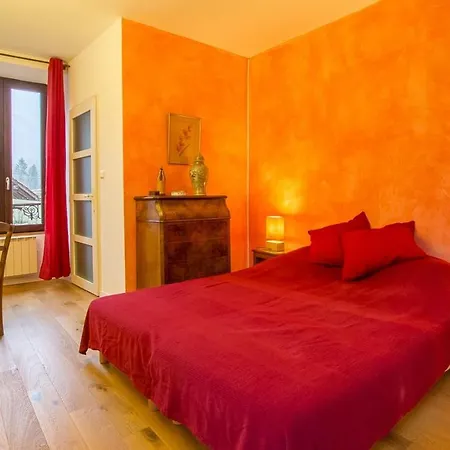 Des Sources D'arvey Hébergement de vacances